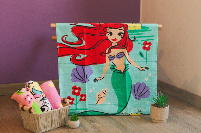 Toalla Infantil de Cuerpo Estampado La Sirenita