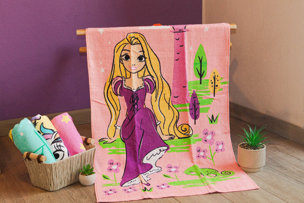 Toalla Infantil de Cuerpo Estampado Rapunsel