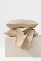 2 Almohadas + Sabana 400 Hilos Beige