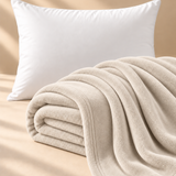 Cobija Flannel Fleece + 2 Almohada Fibra Siliconada