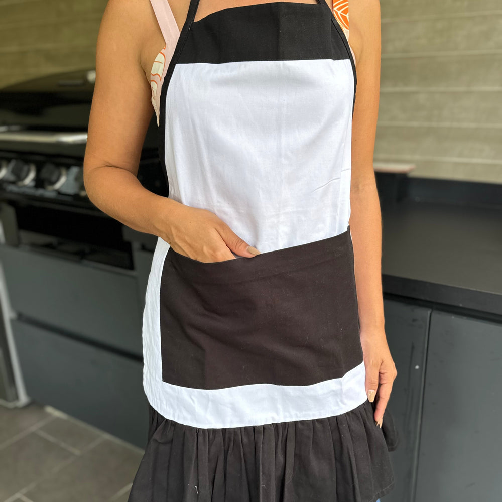 Delantal Básico DRIL Blanco/ Negro