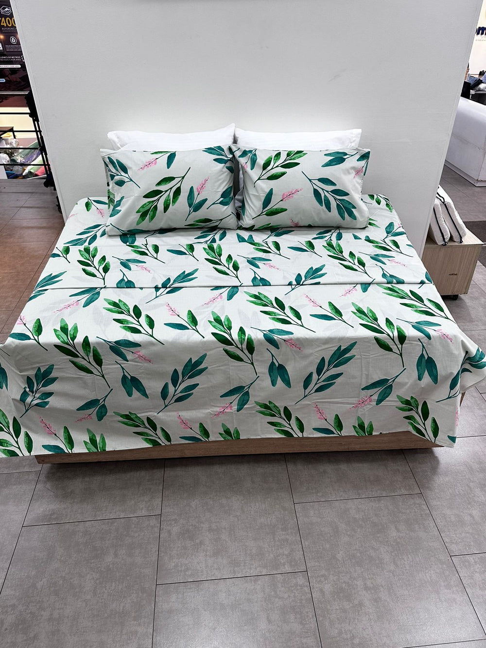 Juego De Sabana TRU 144 Hilos Estampado Hojas Verdes