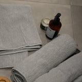 Toalla Tru Hechizo Gris